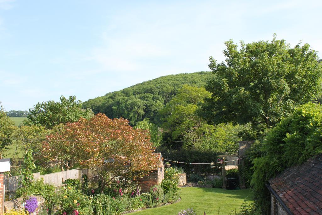 B&B South Downs Way Poynings エクステリア 写真