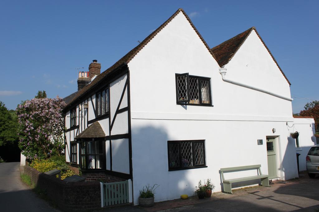B&B South Downs Way Poynings エクステリア 写真
